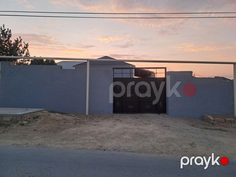 Satılır 3 otaqlı həyət evi/bağ evi 60 m² — Bakı