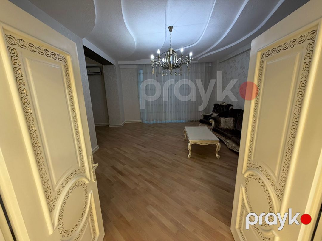 Satılır 5 otaqlı yeni tikili 180 m² — Mənzil, Bakı (4)