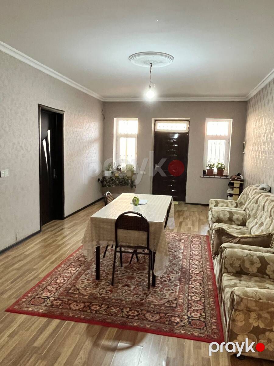 Həyət evi, Qobu qəs — Ev, villa, Bakı (7)