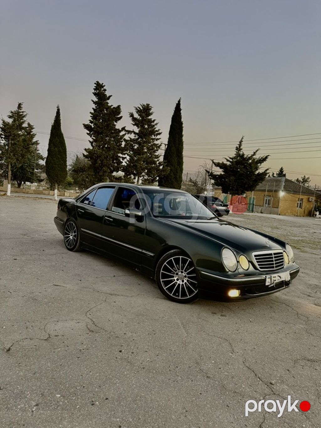 Mercedes-Benz E-Class: 2.4 l 2000 il Sedan — Avtomobillər, Digah