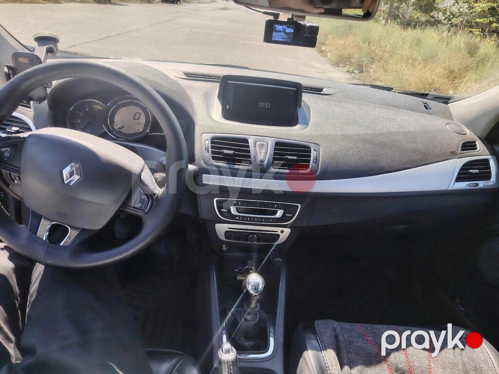 Renault Megane, 1.5 L, 2014 il, 300 000 km — Avtomobillər, Bakı (4)