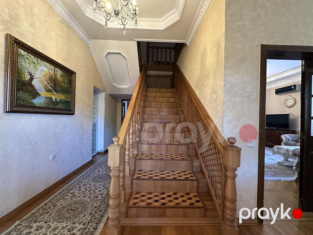 Satılır 6 otaqlı həyət evi/bağ evi 300 m² — Ev, villa, Bakı (7)