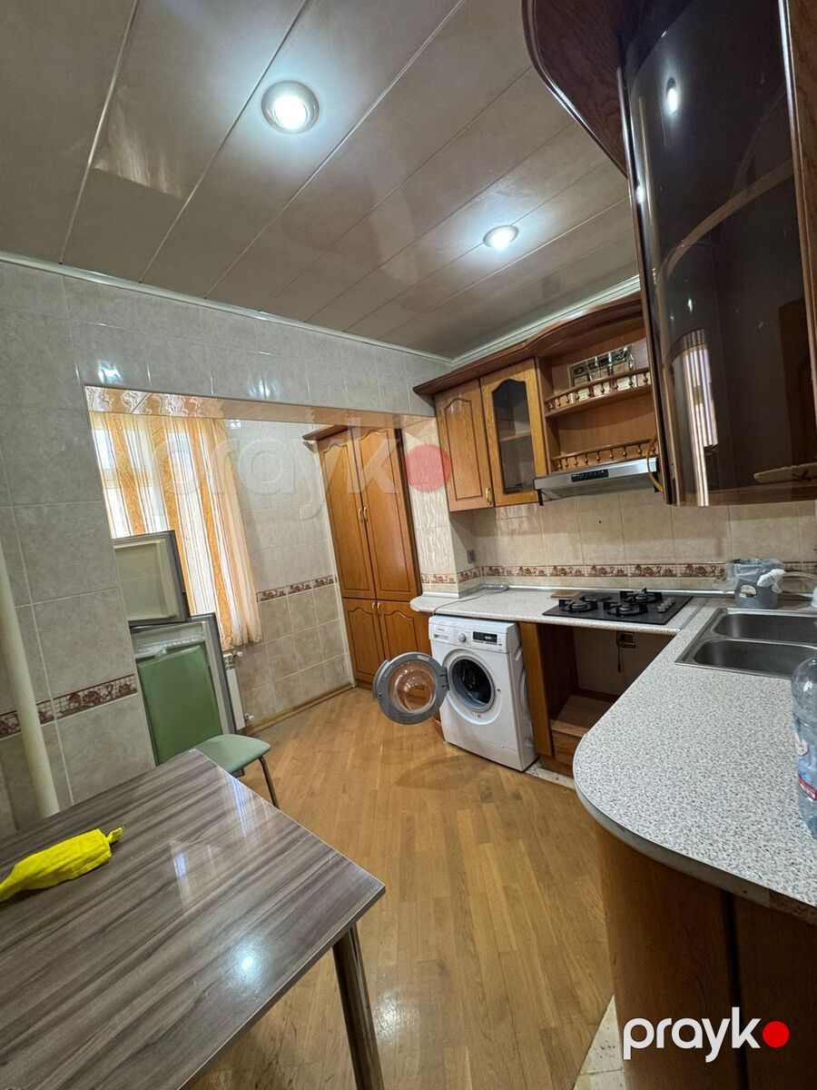 İcarəyə verilir 5 otaqlı köhnə tikili 130 m² — Mənzil, Bakı (7)