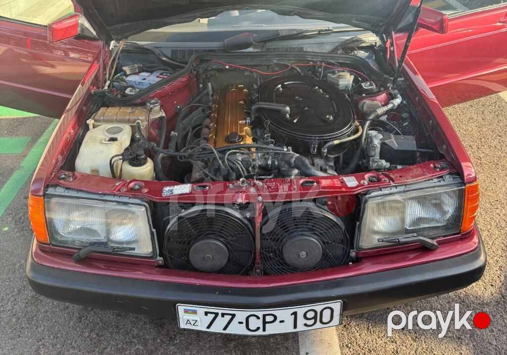 Mercedes 190, 2.6 L, 1990 il, 250 000 km — Avtomobillər, Bakı (10)
