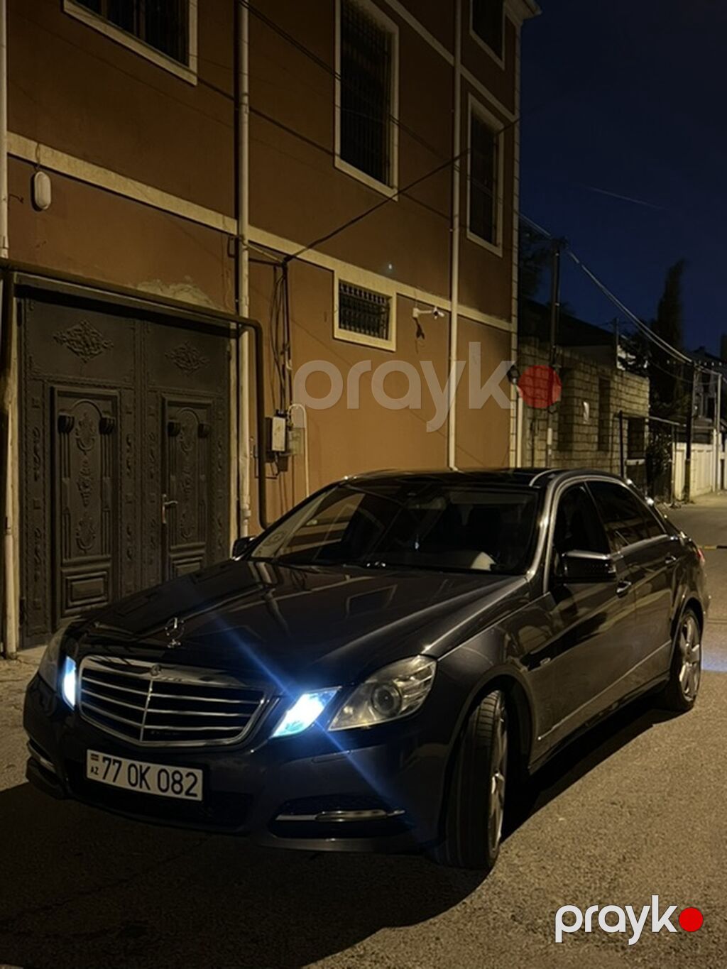 Mercedes-Benz E-Class: 2.2 l 2011 il Sedan — Avtomobillər, Bakı