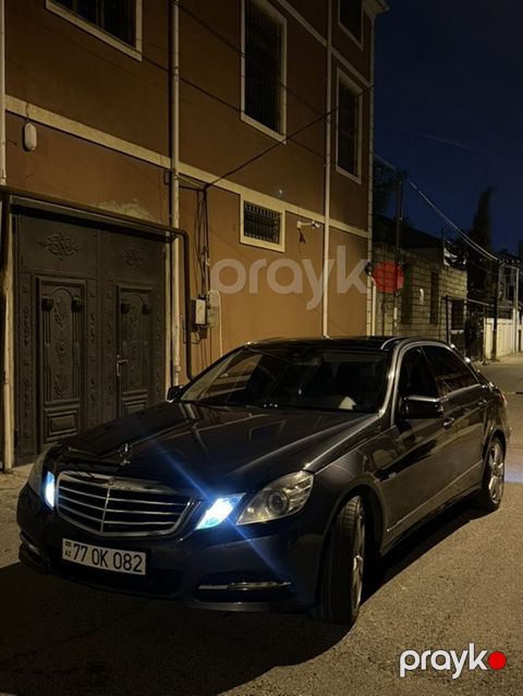 Mercedes-Benz E-Class: 2.2 l 2011 il Sedan — Bakı