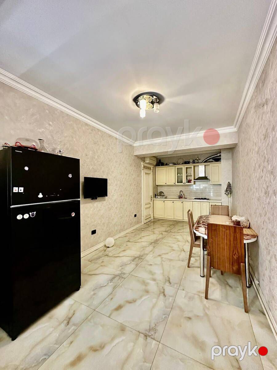 Satılır 4 otaqlı yeni tikili 210 m² — Mənzil, Bakı (11)
