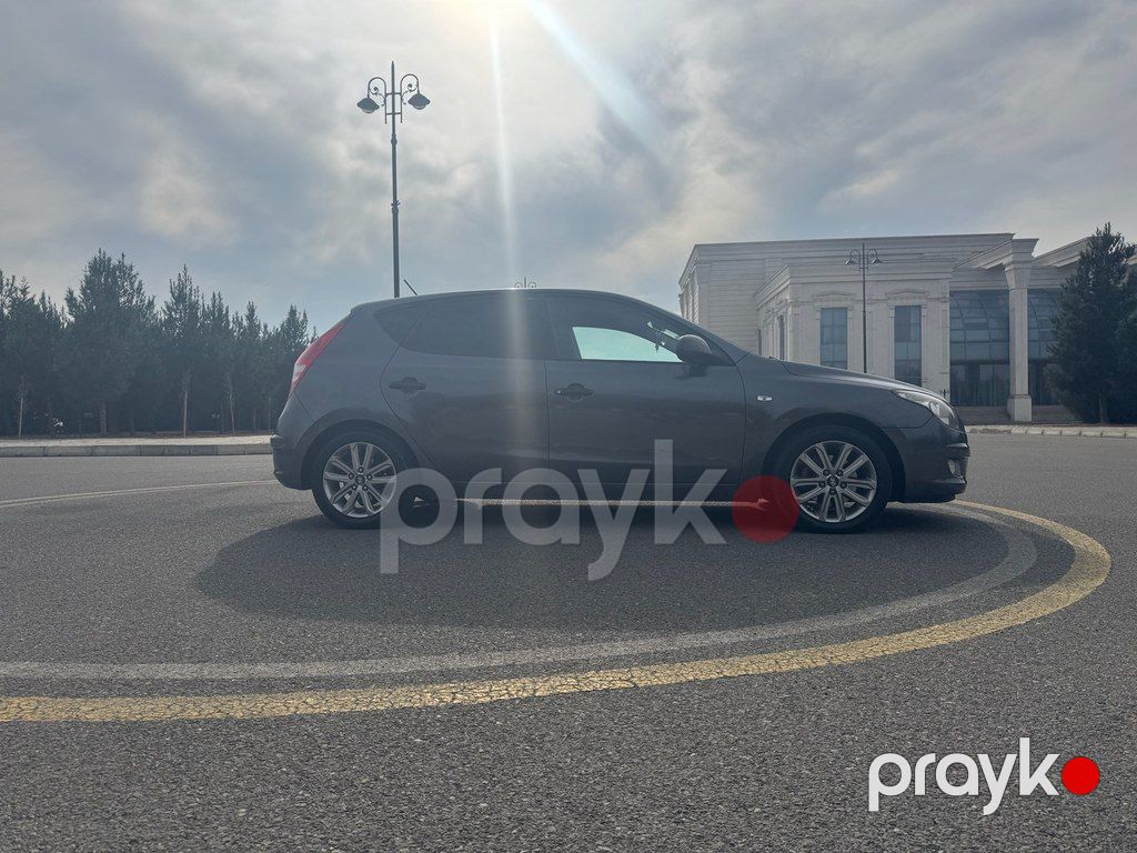Hyundai i30, 1.4 L, 2009 il, 260 000 km — Avtomobillər, Ağdaş (4)