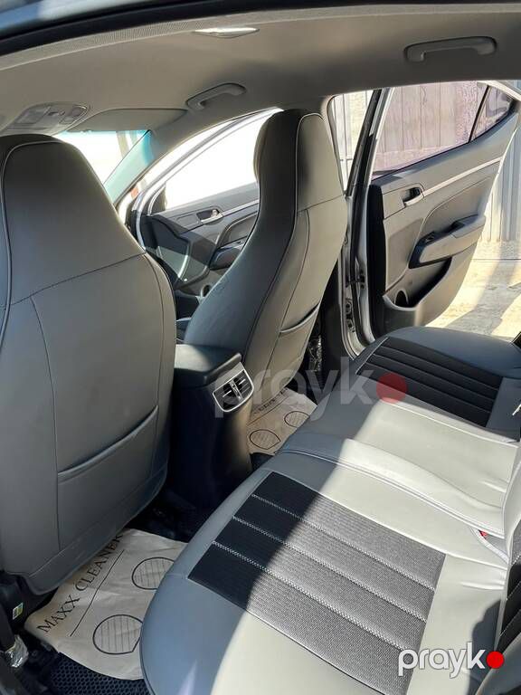 Hyundai Avante, 1.6 L, 2015 il, 220 000 km — Avtomobillər, Bakı (5)