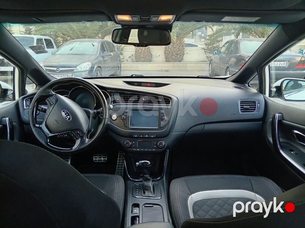 Kia Ceed: 1.6 l 2018 il Universal — Avtomobillər, Digah (10)