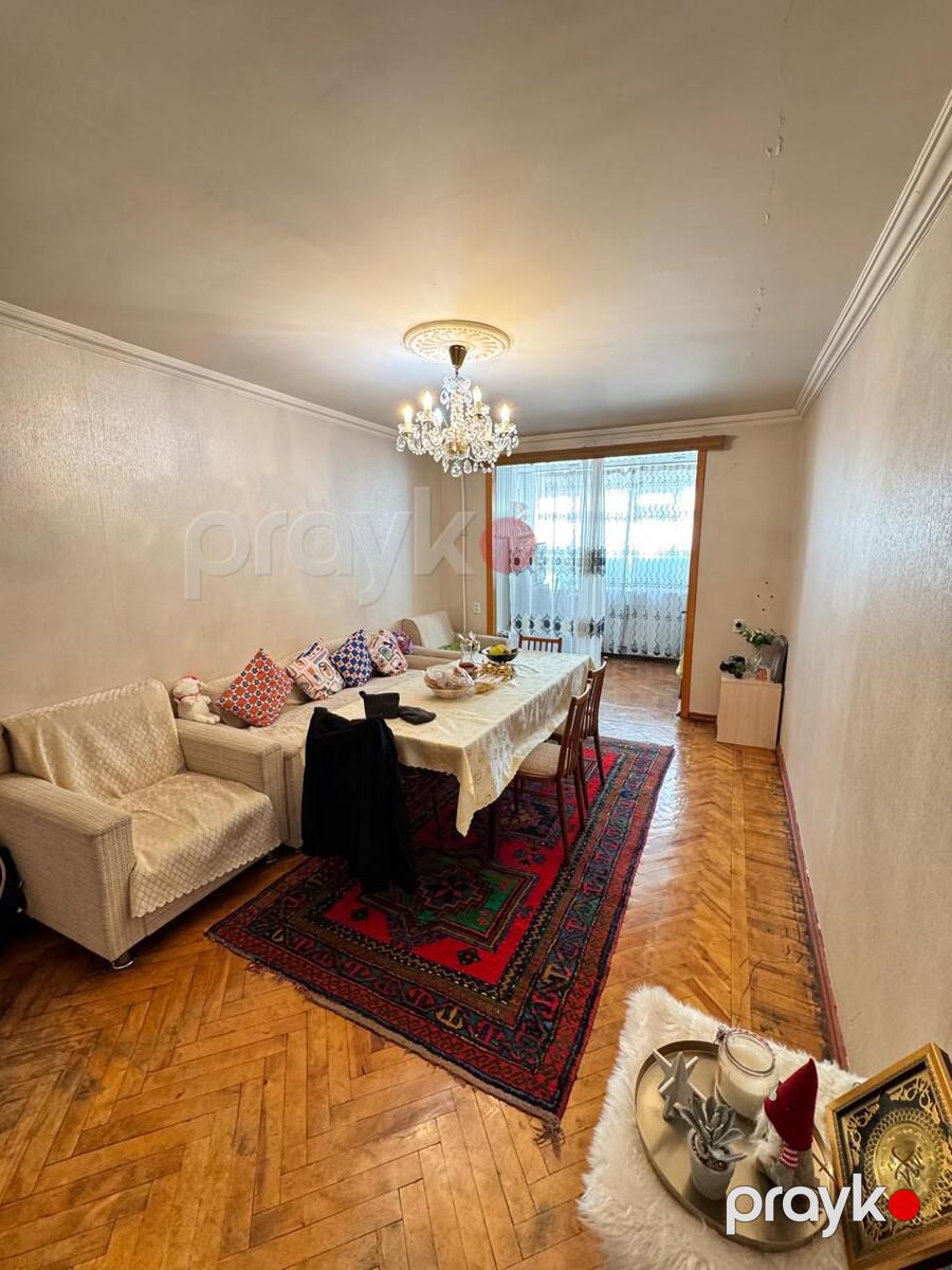 Satılır 2 otaqlı köhnə tikili 60 m² — Mənzil, Bakı