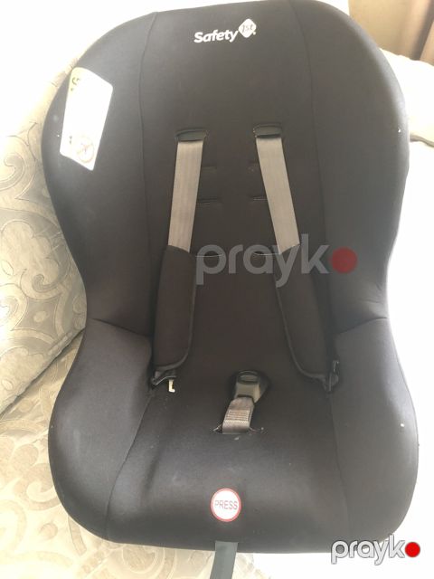 Uşaq üçün avtomobil oturacağı — Bakı
