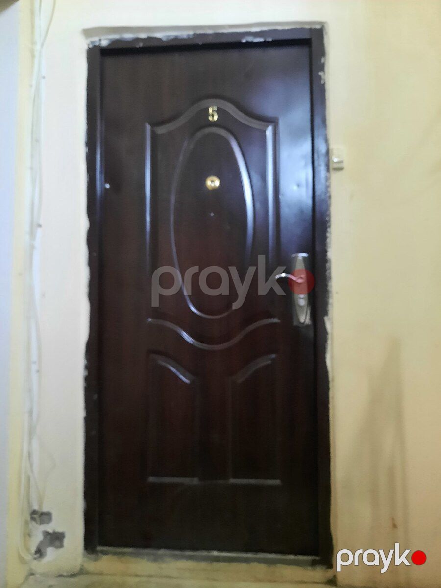 Seyf qapı — Təmir və inşaat, Bakı
