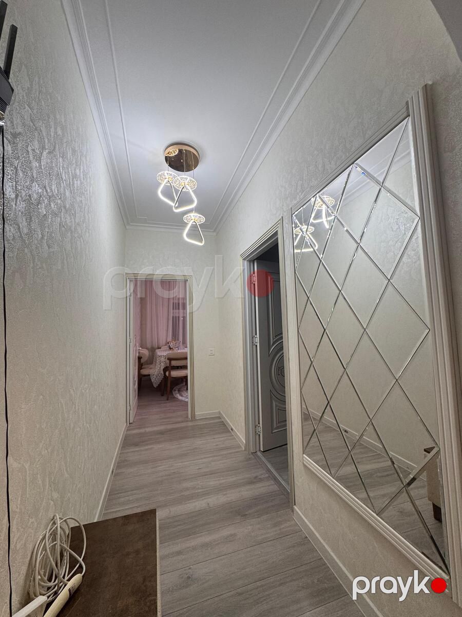 Satılır 2 otaqlı köhnə tikili 65 m² — Mənzil, Bakı (12)