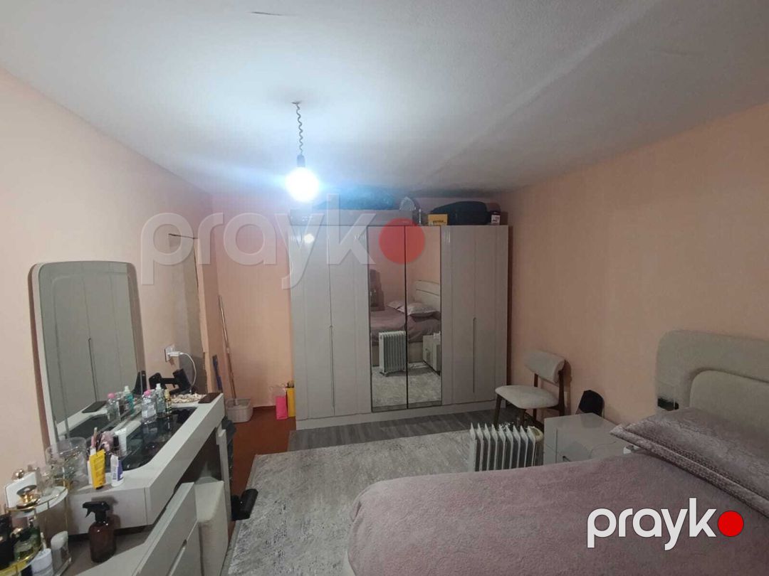 Satılır 1 otaqlı köhnə tikili 42.5 m² — Mənzil, Bakı (3)