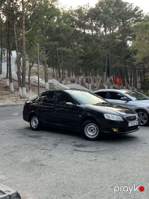 Iran Khodro Samand: 1.7 l Sedan — Sumqayıt