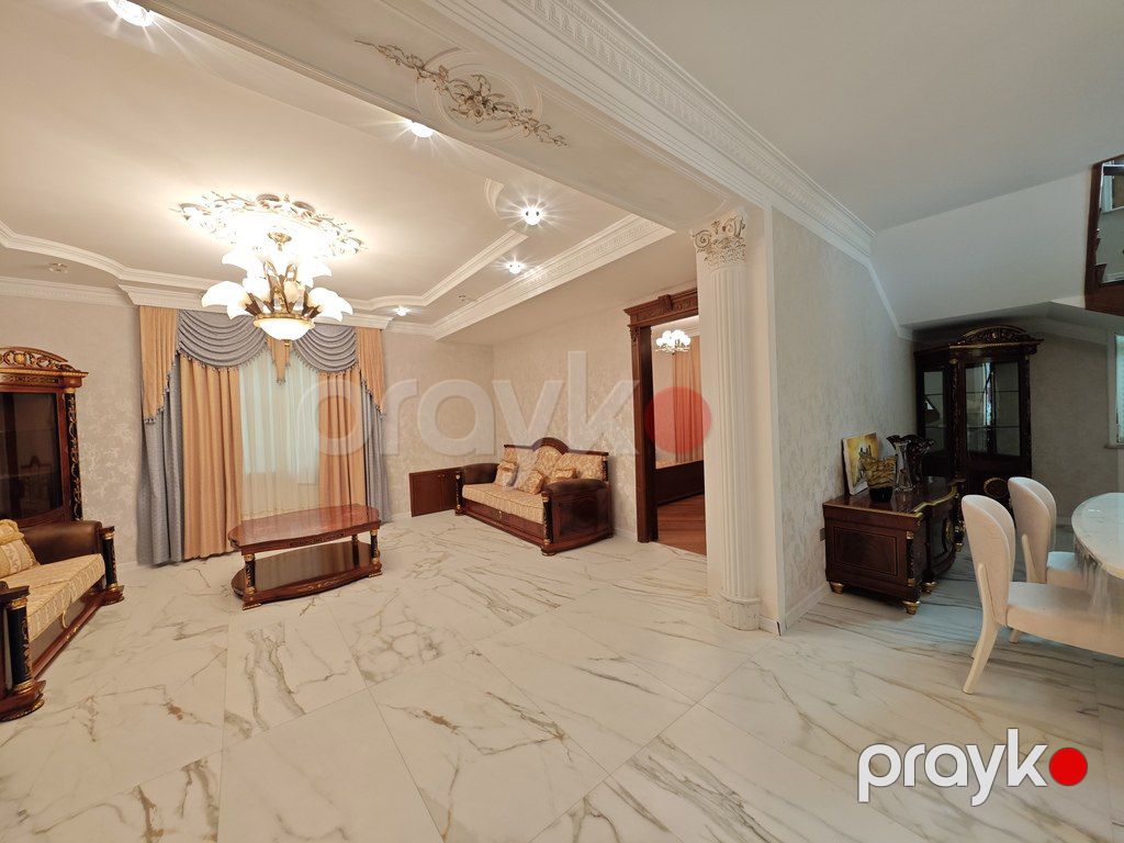 Satılır 6 otaqlı həyət evi/bağ evi 350 m² — Ev, villa, Bakı (12)