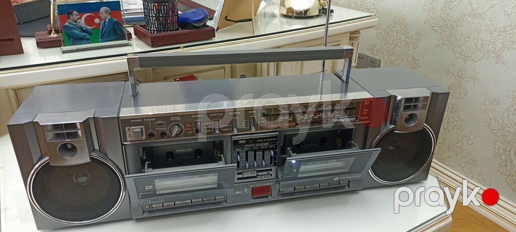 Hitachi portativ kasetli maqnitofon – klassik “boombox” tipli model — Digər, Bakı (2)