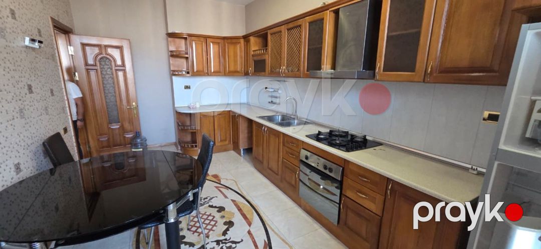 Satılır 4 otaqlı yeni tikili 200 m² — Mənzil, Bakı (12)