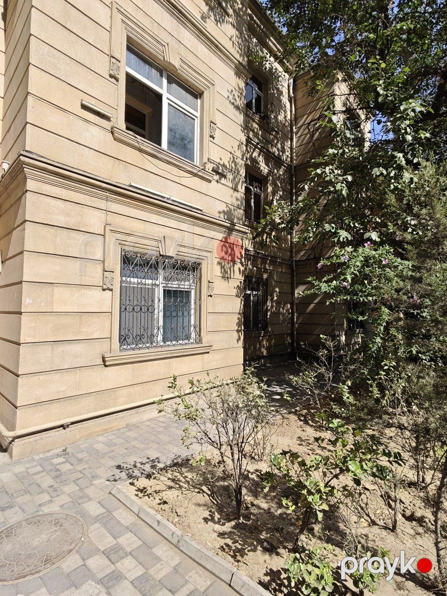 Satılır 2 otaqlı köhnə tikili 42 m² — Mənzil, Bakı (3)