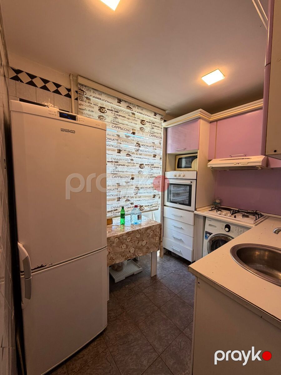 Satılır 3 otaqlı köhnə tikili 55 m² — Mənzil, Bakı (11)