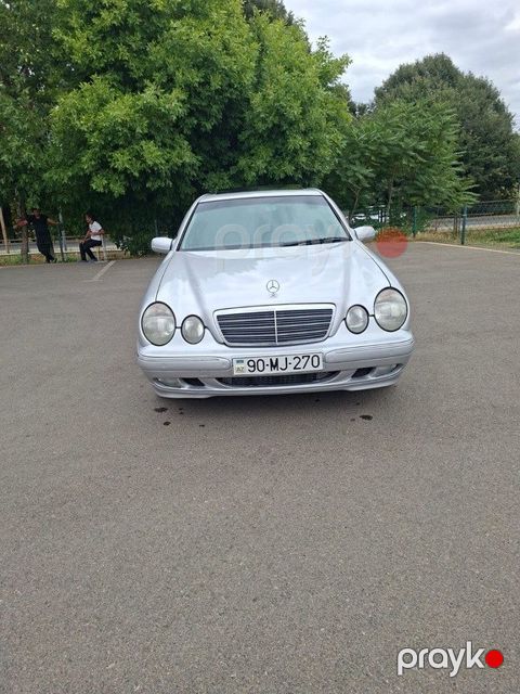 Mercedes E 220, 2.2 L, 2001 il, 308 623 km — Masallı