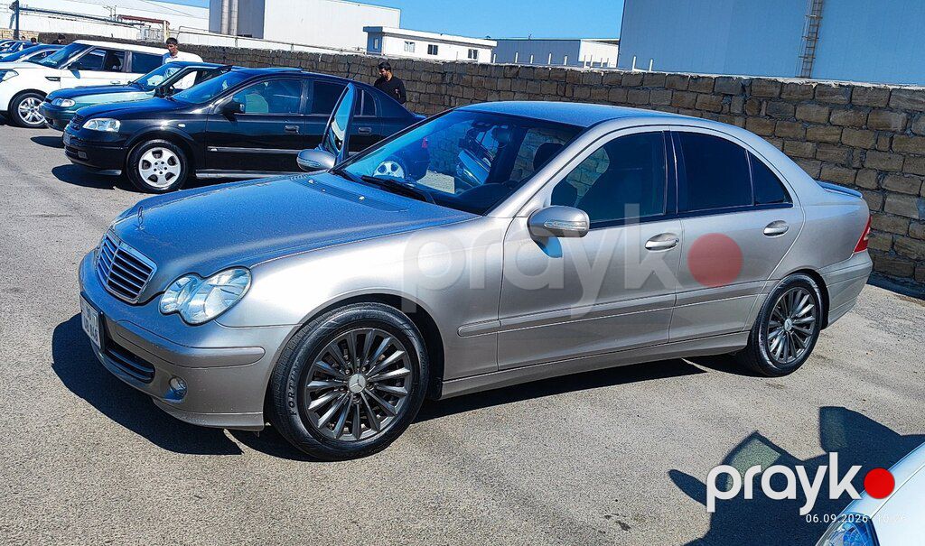 Mercedes C 180, 1.8 L, 2004 il, 370 441 km — Avtomobillər, Bakı (2)