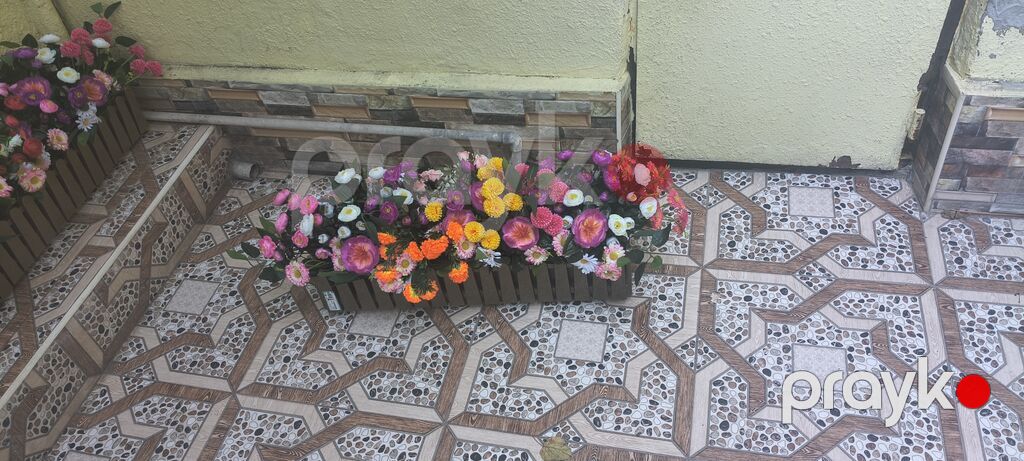 Dibçəkdə güllər bag evləri üçün balkon üçün rəngbərəng guller 1 ədədi — Vaazalar, kreslolar, süni çiçəklər, Digah (2)