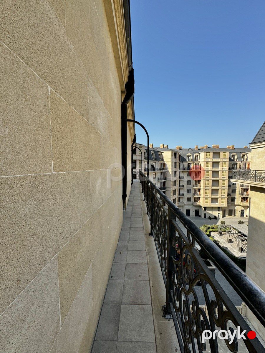 Satılır 5 otaqlı yeni tikili 216 m² — Mənzil, Bakı (11)