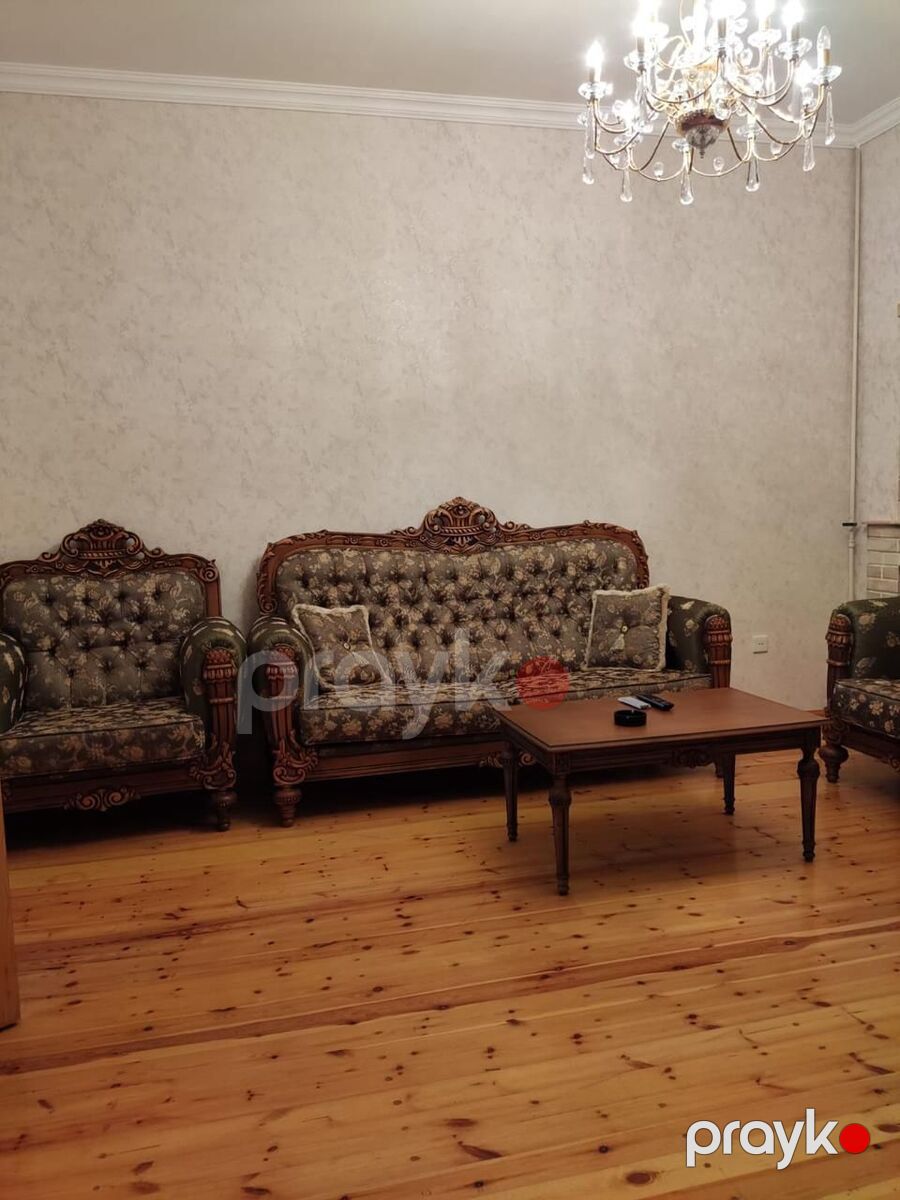 2-otaqlı mənzil, 28 May m., 70 m² — Mənzil, Bakı (4)