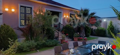 Satılır 4 otaqlı həyət evi/bağ evi 150 m² — Bakı