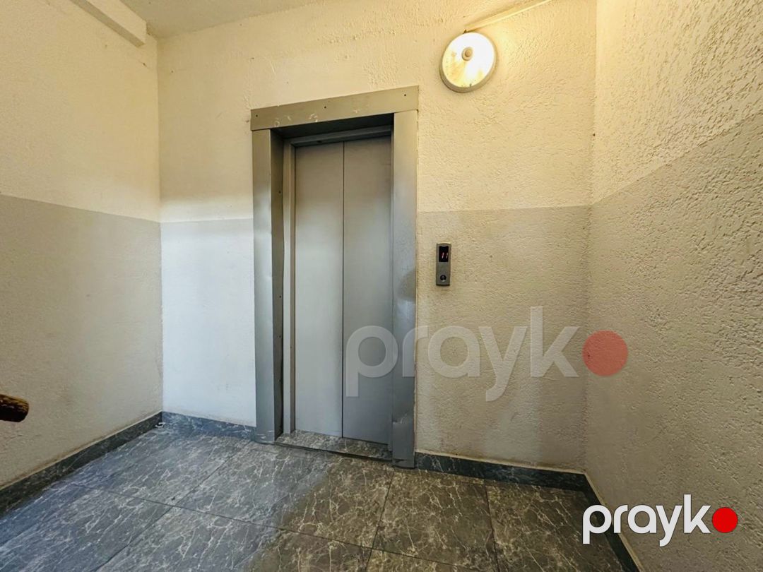 Satılır 2 otaqlı köhnə tikili 72 m² — Mənzil, Bakı (7)