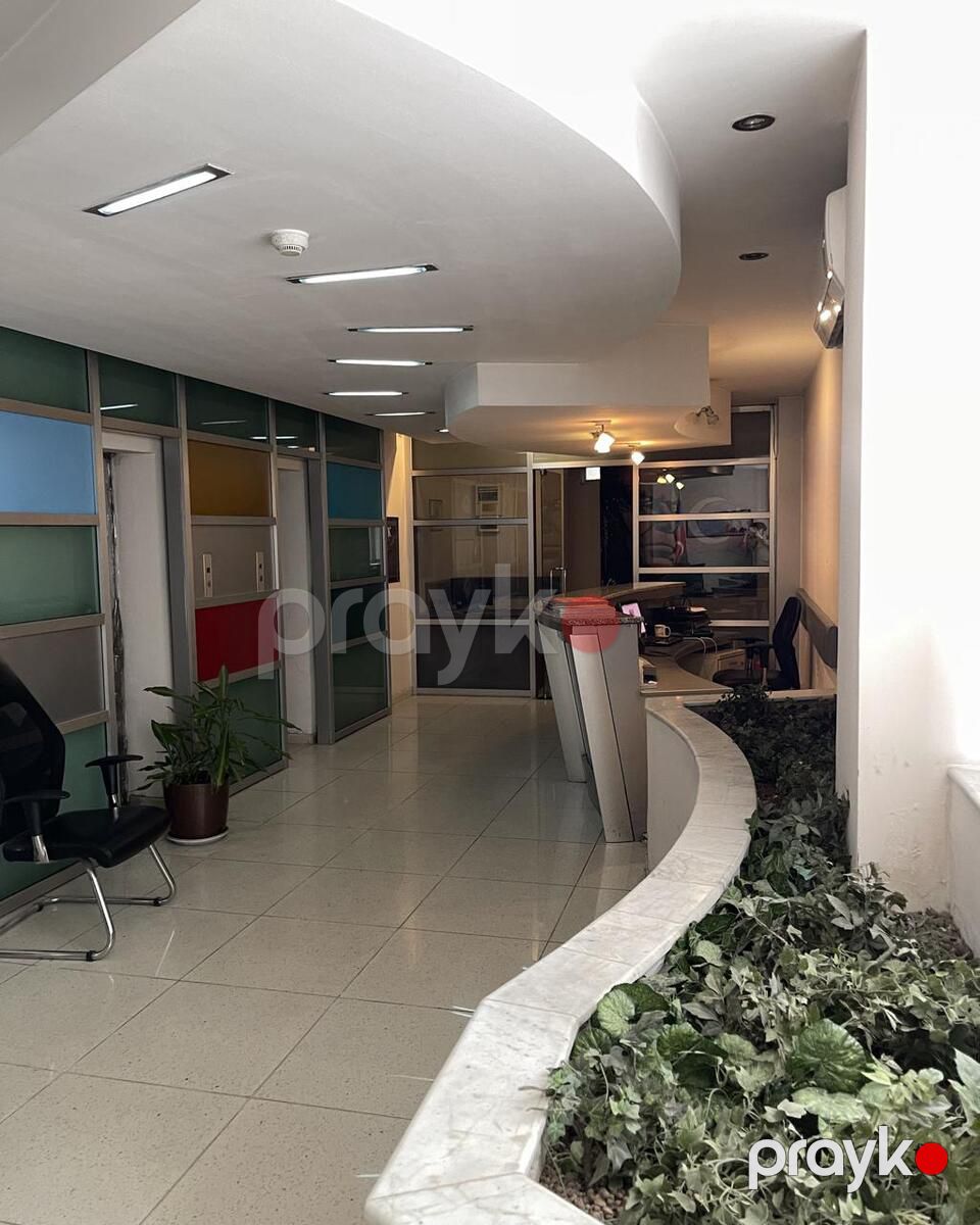 Satılır obyekt 680 m² — Əmlak, Bakı (7)