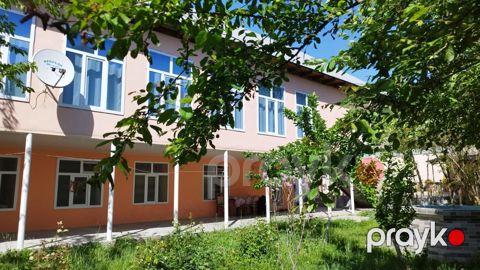 Həyət evi kirayə verilir, Şəki r — Şəki