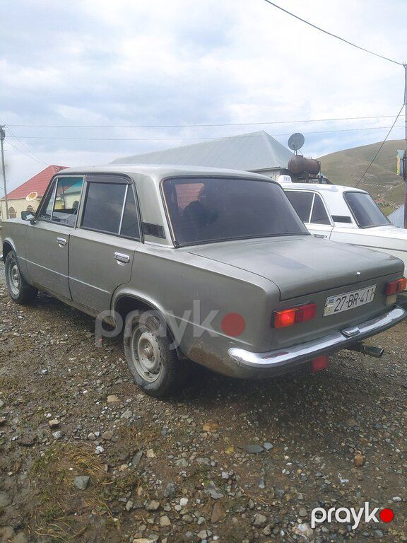 Lada (VAZ) 21011, 1.3 L, 1985 il, 200 000 km — Avtomobillər, Gəncə (6)