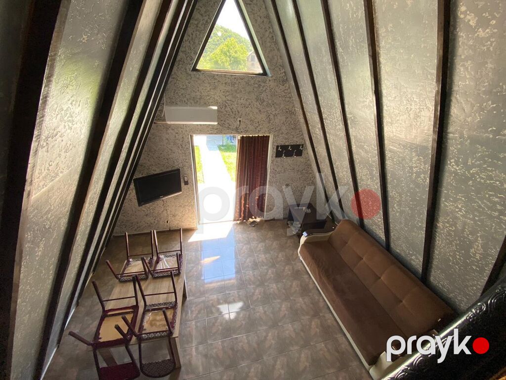 Qaxda A‑Frame tipli dağ evi – gündəlik istirahət üçün - Üslub: trapes — Ev, villa, Qax (2)