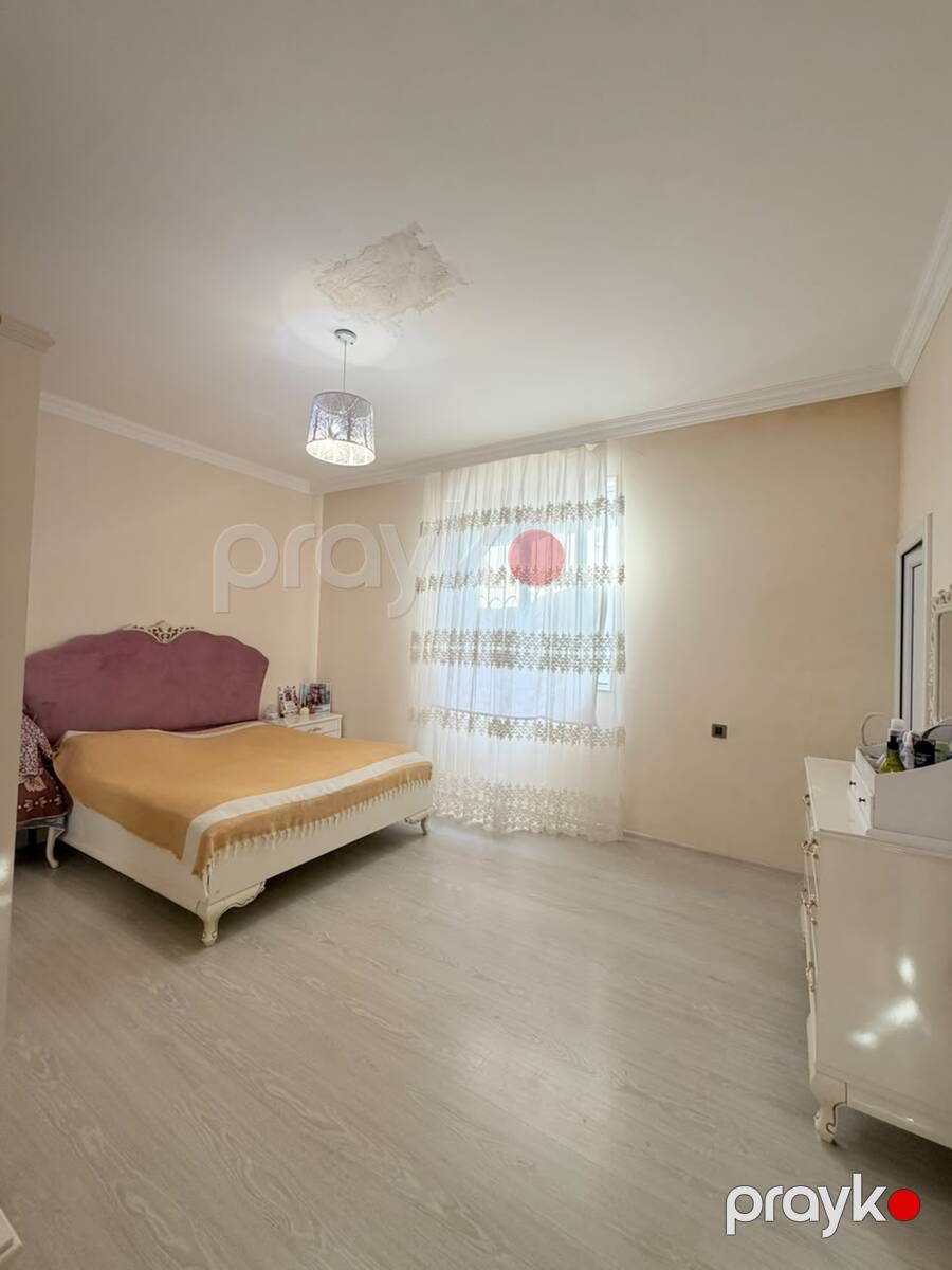 Satılır 10 otaqlı həyət evi/bağ evi 300 m² — Ev, villa, Bakı (8)