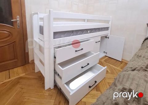 Milana Endirim. Kravat qiymeti 330man teze kimi 1100azn alinib — Mehdiabad