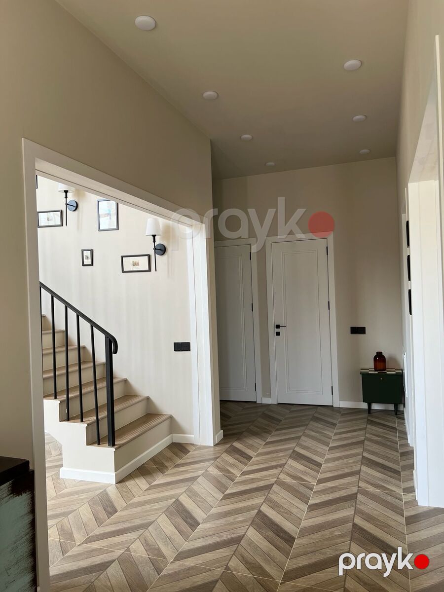 Satılır 5 otaqlı həyət evi/bağ evi 220 m² — Ev, villa, Bakı (7)