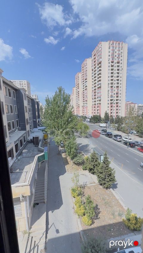 Satılır 2 otaqlı köhnə tikili 55 m² — Bakı