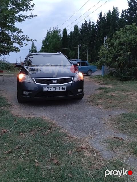 Kia Ceed SW, 1.6 L, 2010 il, 283 500 km