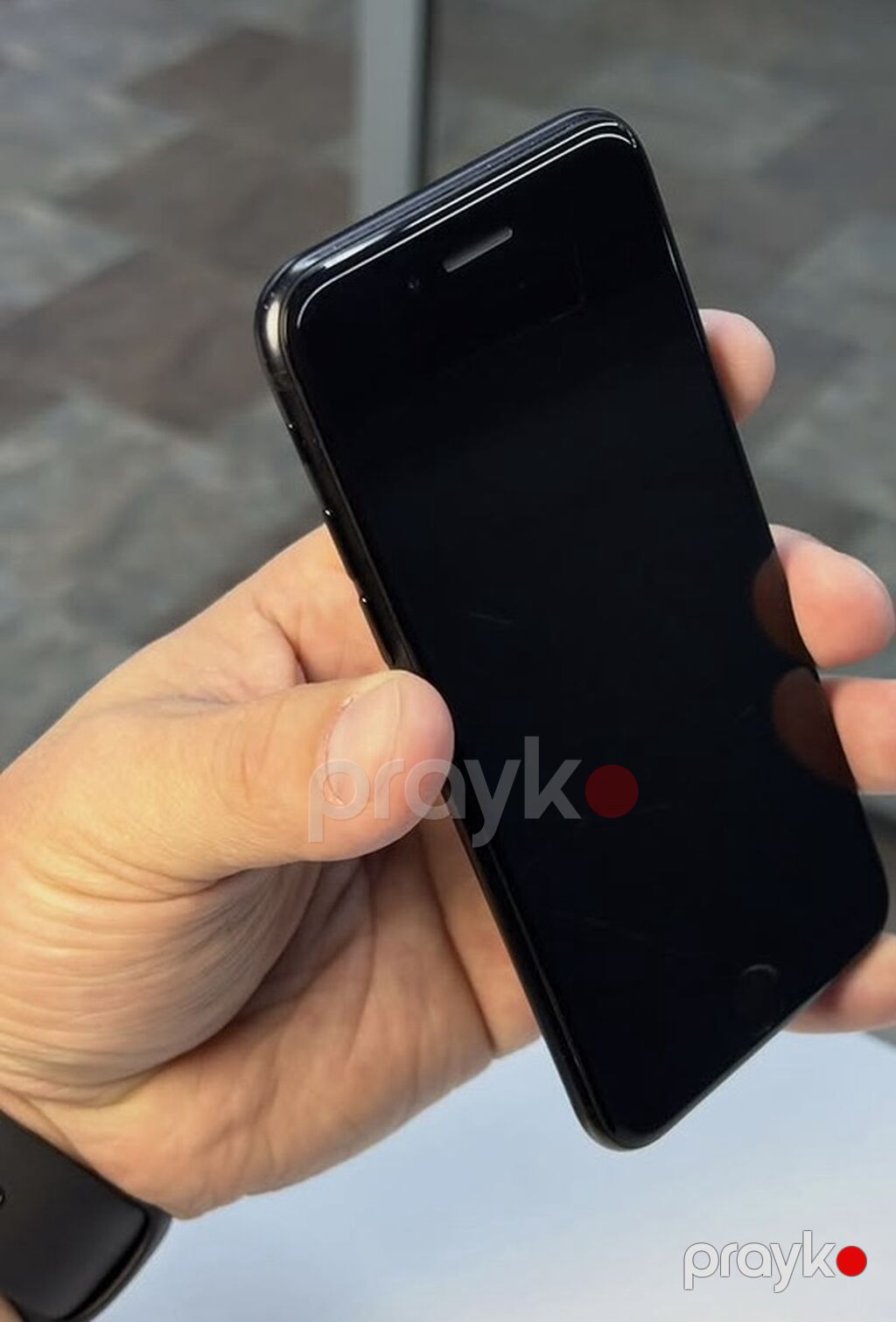 IPhone SE 2020, 128 GB, Qara, Barmaq izi — Apple iPhone, Bakı (4)