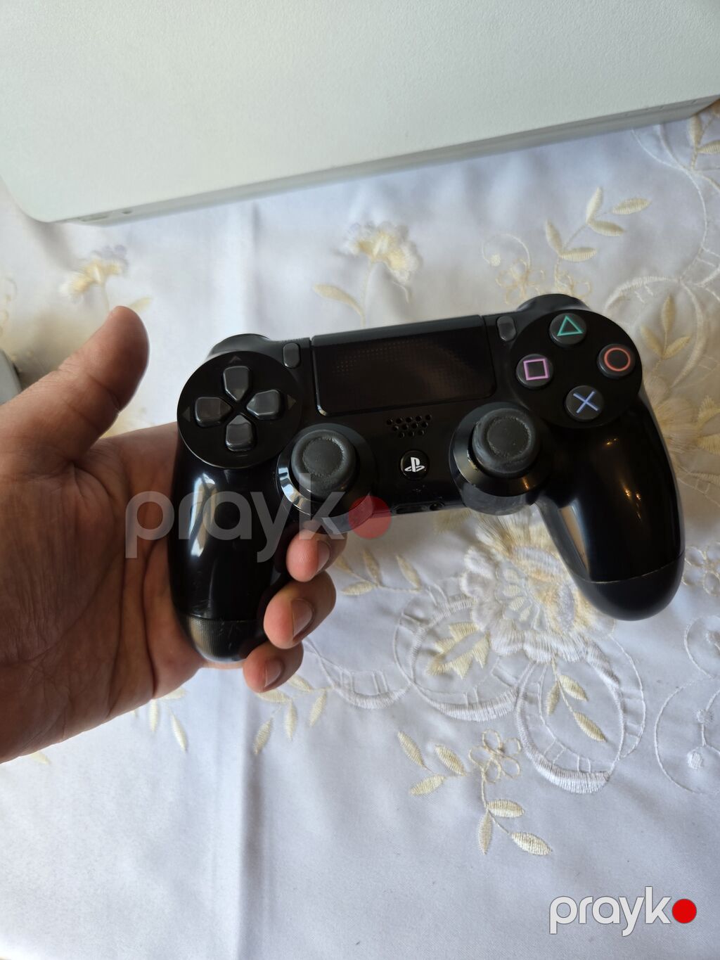 PlayStation 4 Slim (ağ rəng) İdeal vəziyyətdə, heç bir problemi — Oyun konsolları, Bakı (4)