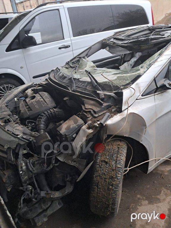 "Hyundai i40" ehtiyat hissələri — Ehtiyat hissələri və aksesuarlar, Bakı (6)