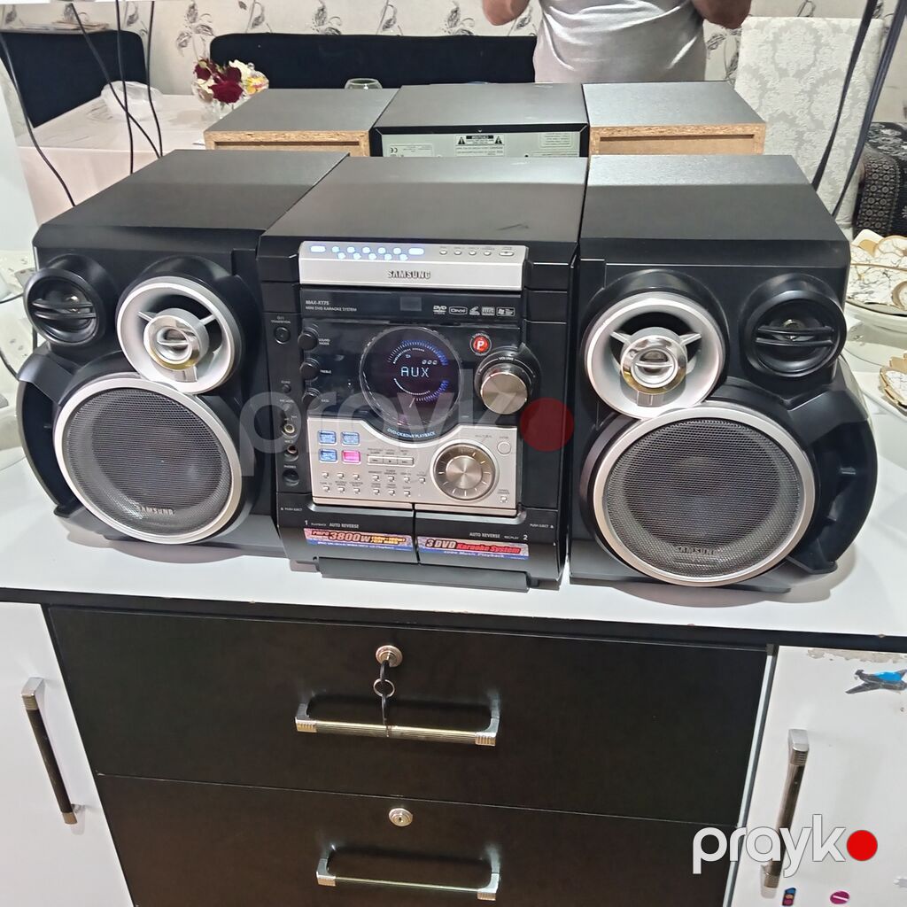 Samsung mini audio sistem – güclü ev musiqi mərkəzi. Elave basovikleri — Akustik sistemlər, Şəki (2)