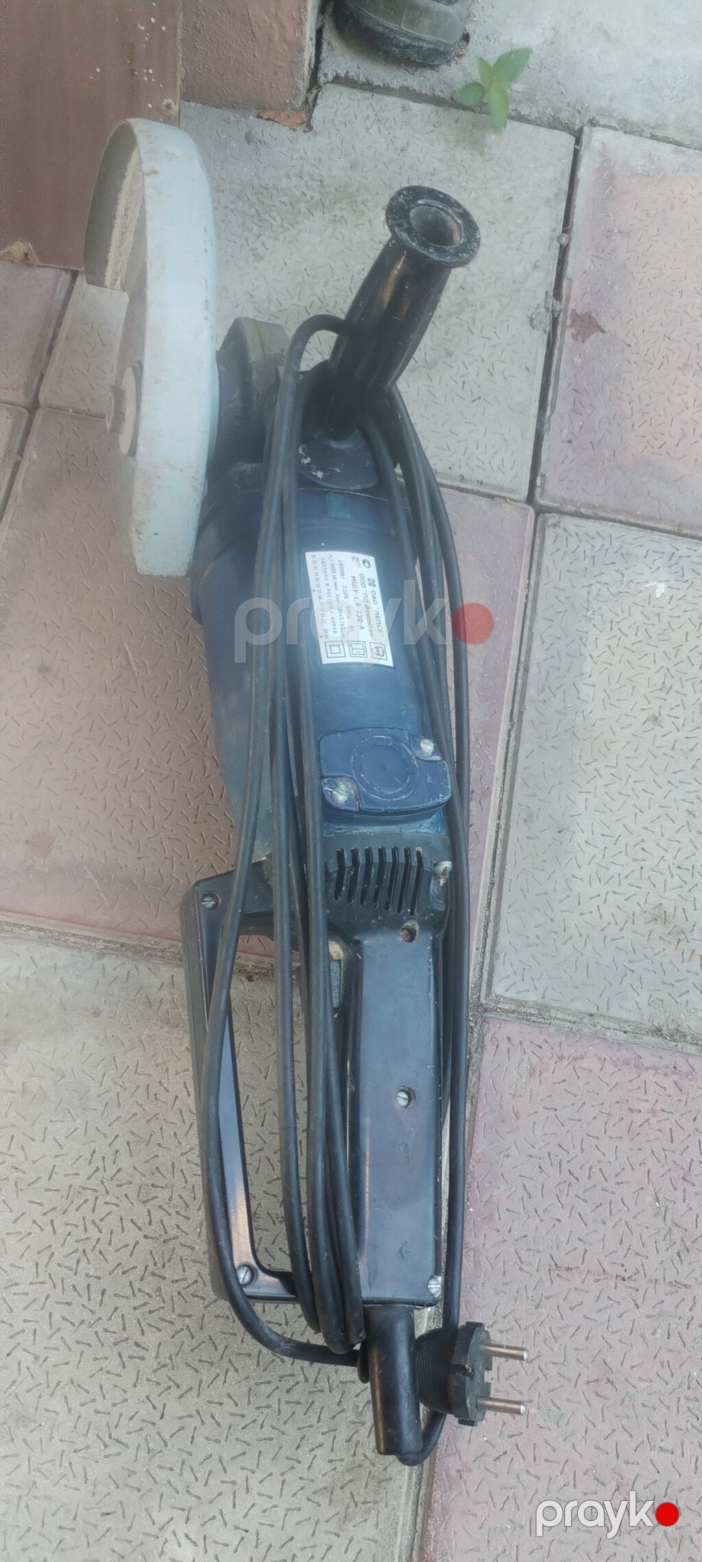Lagonda çox az istifadə olunub təzə kimidi problemi yoxdu — Testerler və labirintlər, Bakı (2)