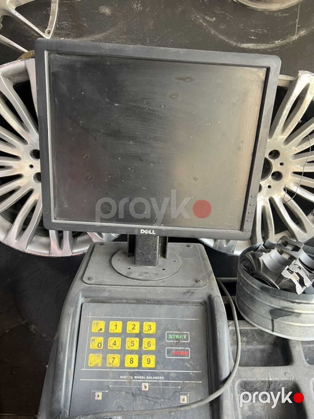 Omax rəqəmsal təkər balanslaşdırma aparatı hər iksidə işlək — Avtoxidmət üçün, Mehdiabad (3)