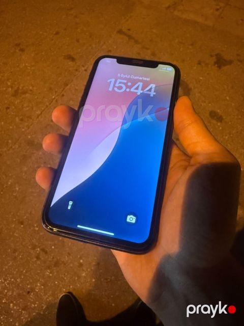 Apple iPhone 11 Black 128GB/4GB — Bakı