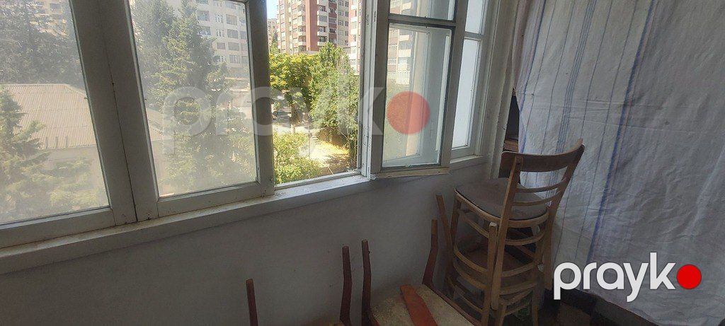 Satılır 2 otaqlı köhnə tikili 65 m² — Mənzil, Bakı (2)