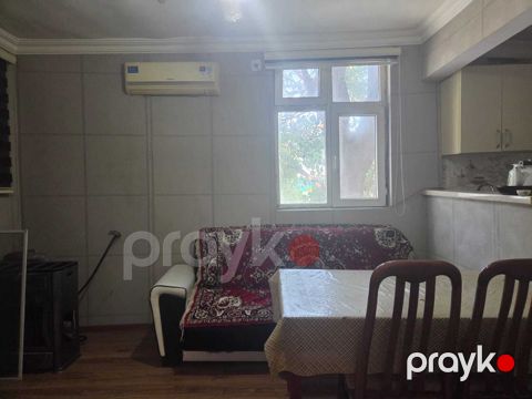 İcarəyə verilir 2 otaqlı köhnə tikili 50 m² — Bakı